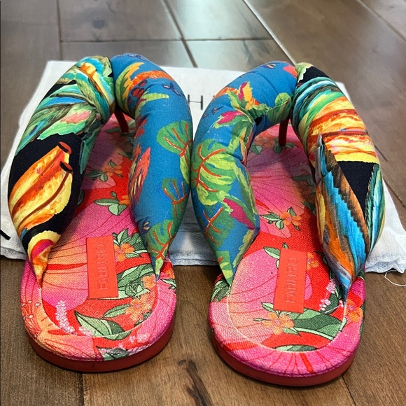 Farm Rio Puffy Sandals - Picture 5 of 7